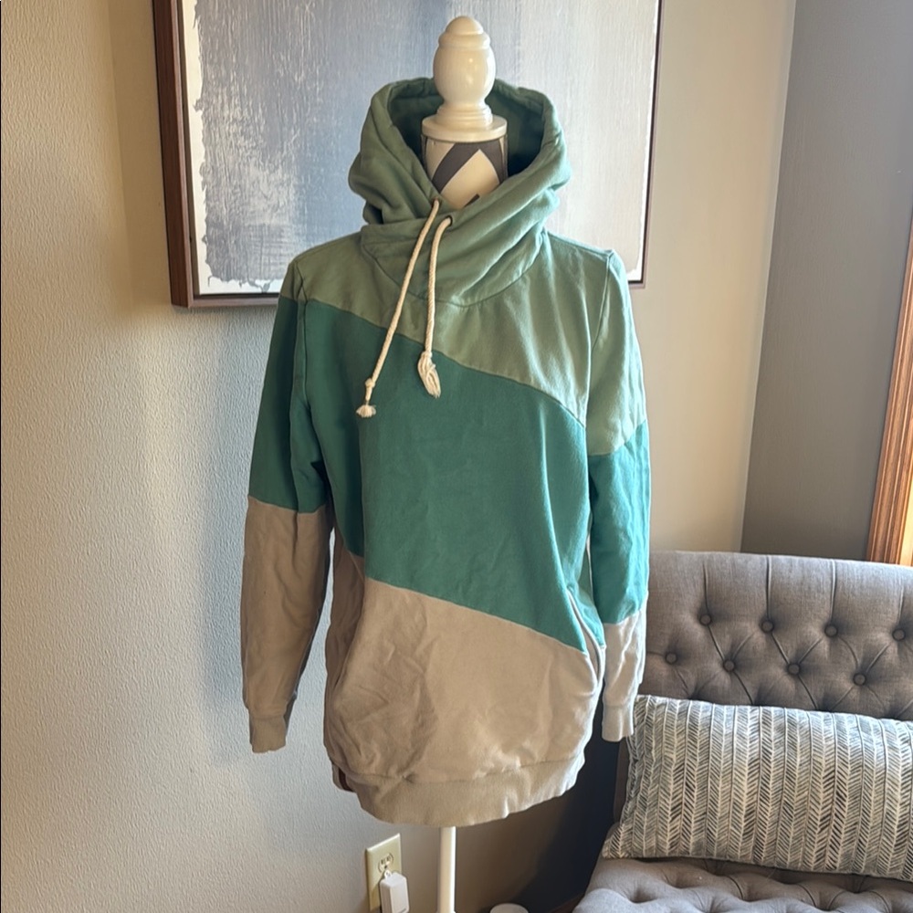 Colorblock Women’s Ampersand Hoodie